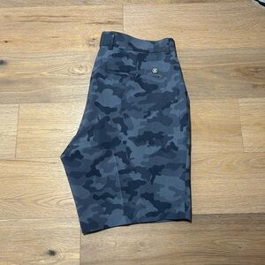 G/Fore golf shorts, men’s size 34